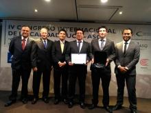 Premio de Oro  Ganador de la Competencia de Equipos Líderes de la Excelencia 2017  